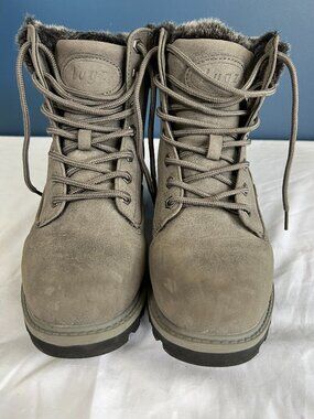 Lugz Women’s Boot Gray Size 7
